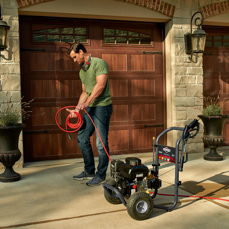 3300 MAX PSI / 2.5 MAX GPM